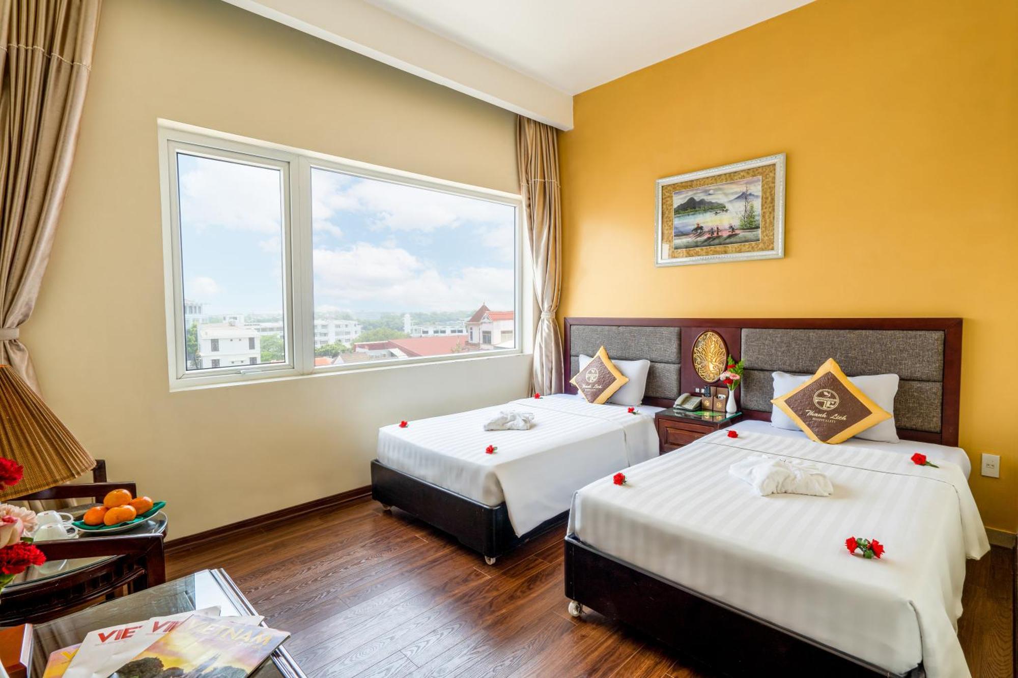 Thanh Lich Hue Hotel Room photo