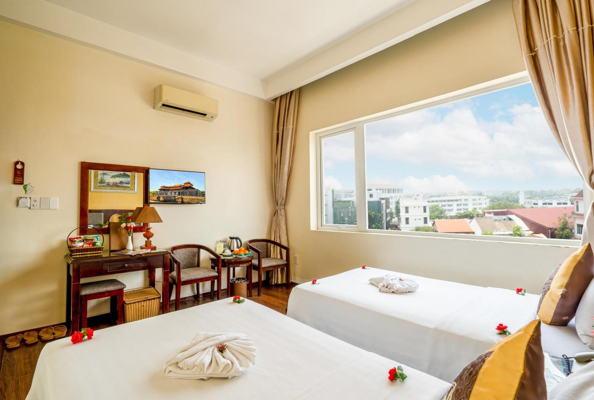 Thanh Lich Hue Hotel Room photo