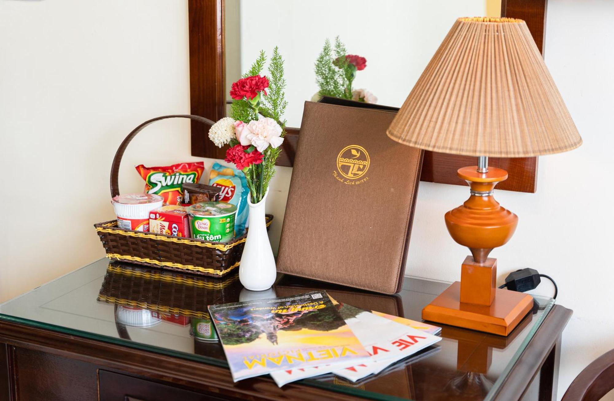 Thanh Lich Hue Hotel Room photo