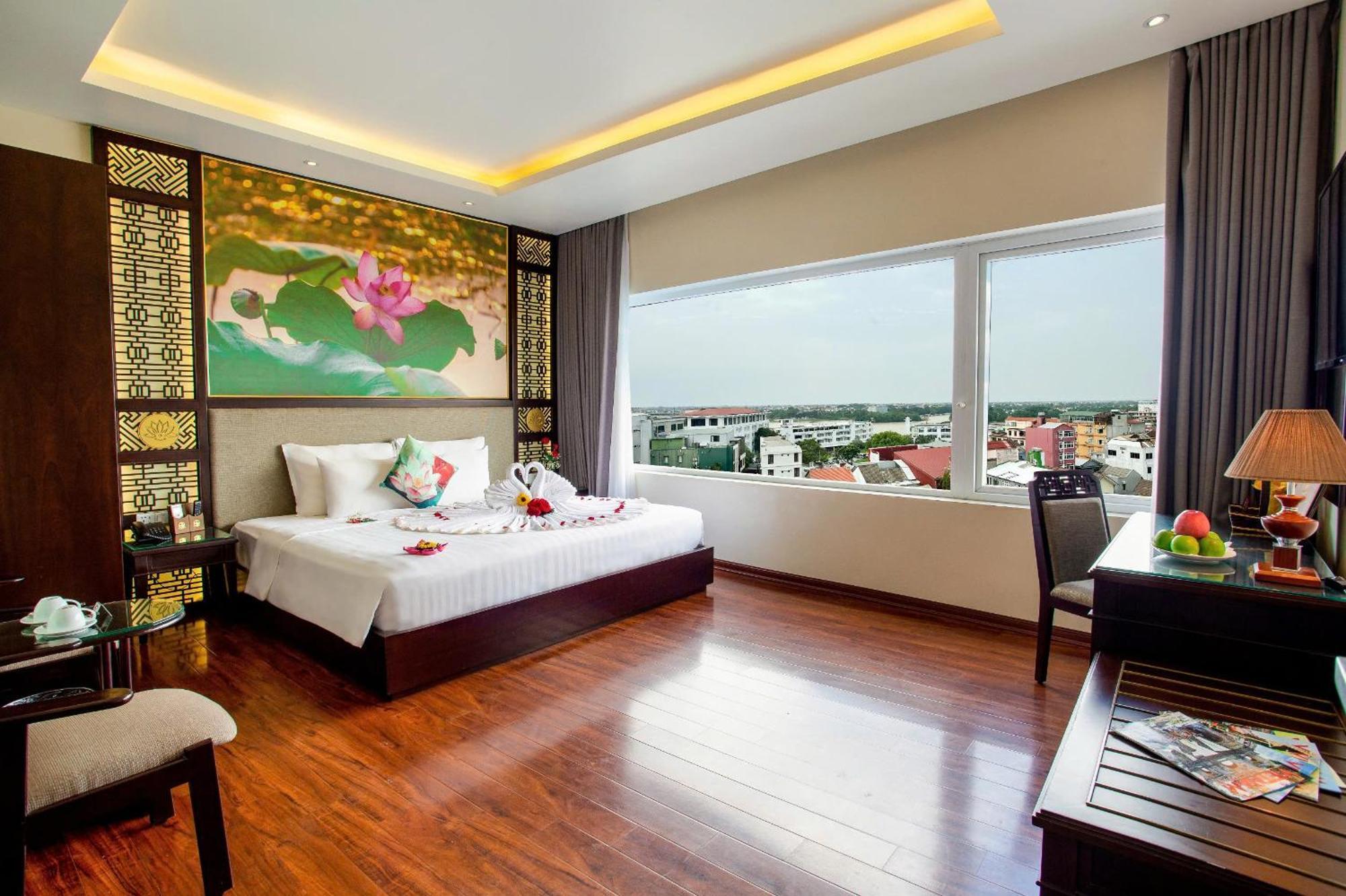 Thanh Lich Hue Hotel Exterior photo