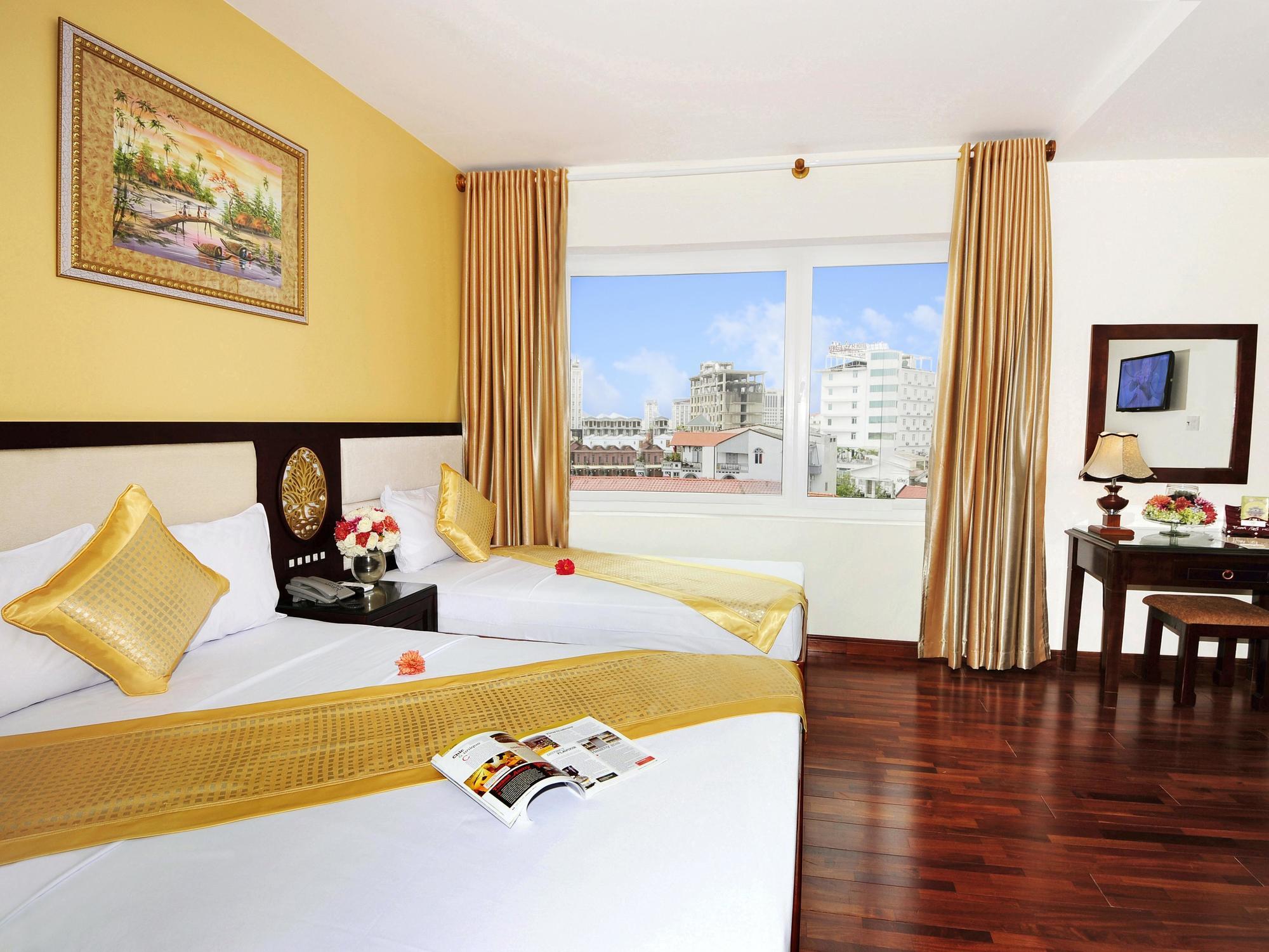 Thanh Lich Hue Hotel Exterior photo