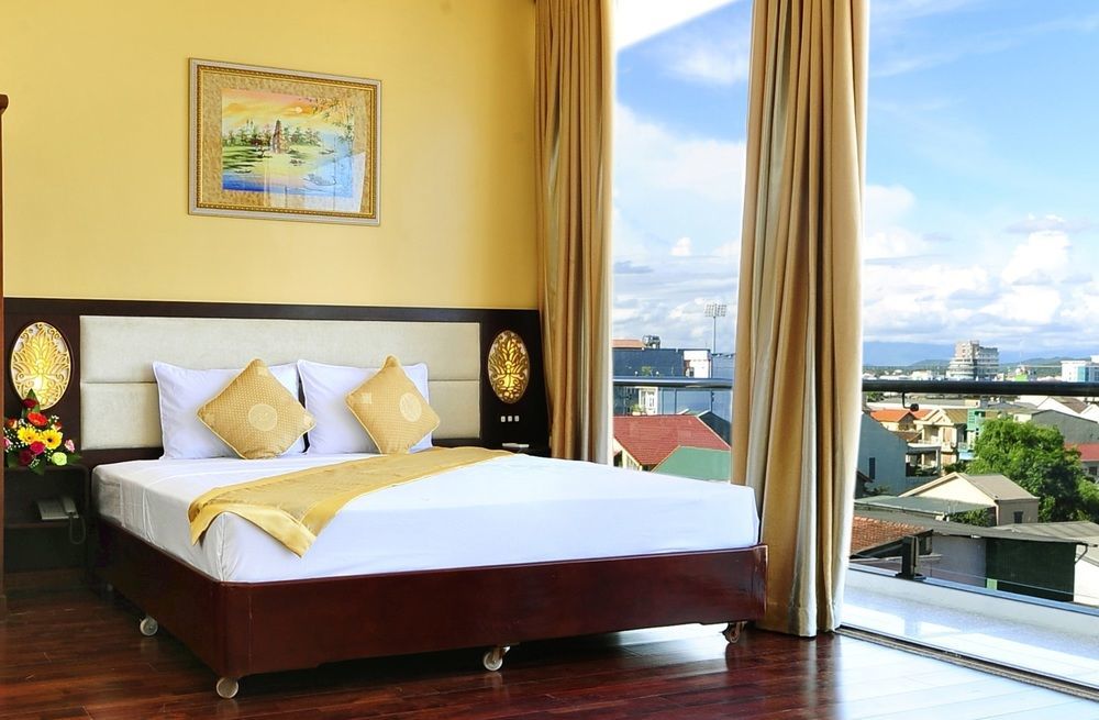Thanh Lich Hue Hotel Exterior photo