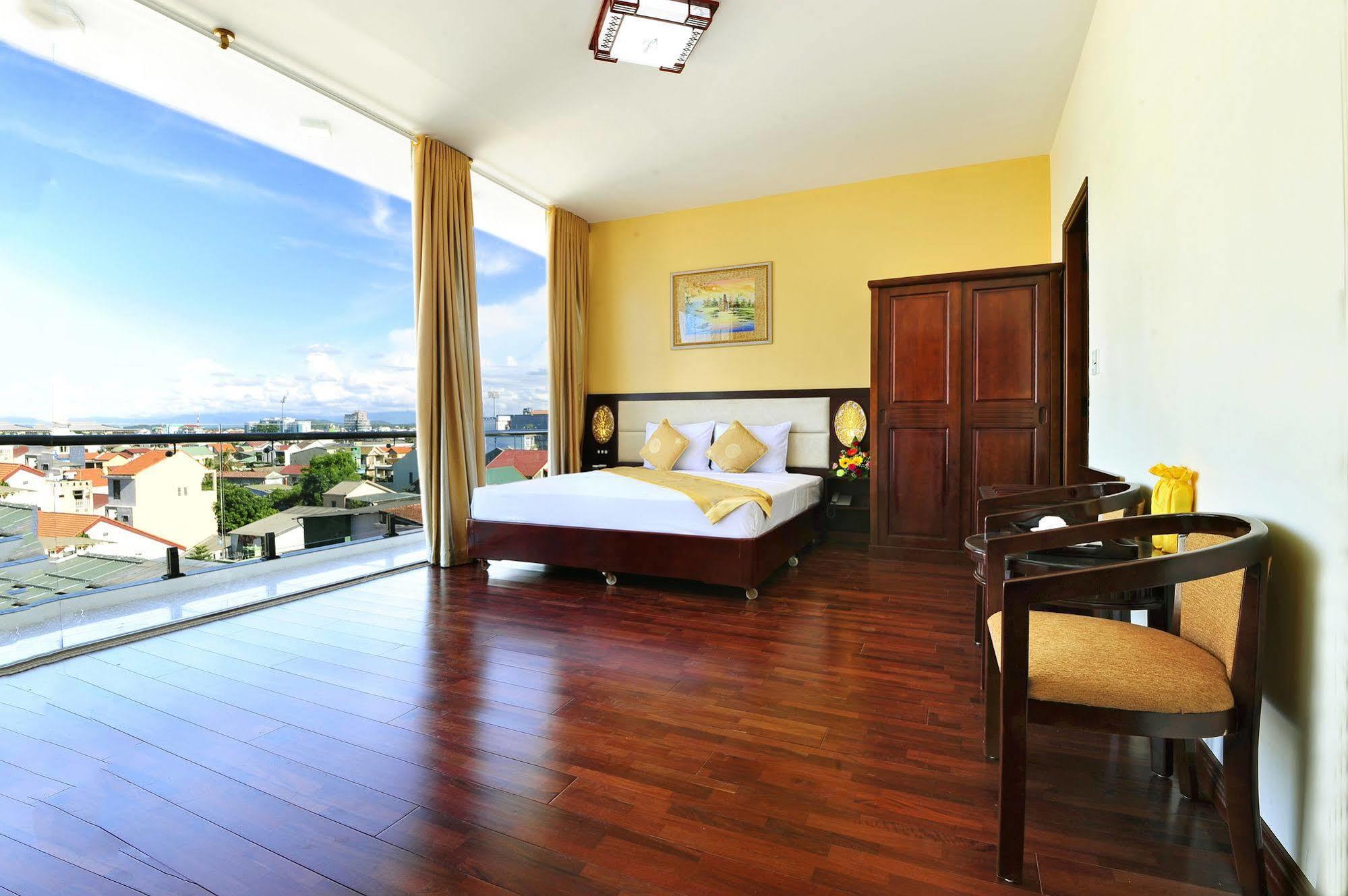 Thanh Lich Hue Hotel Exterior photo